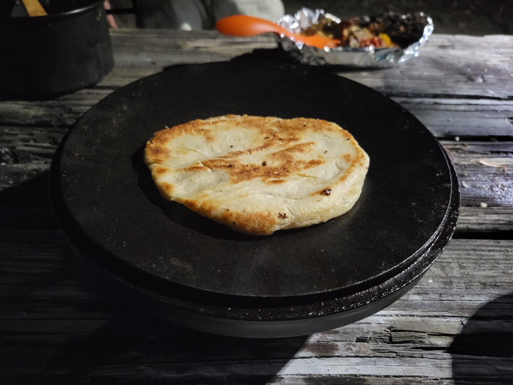 Lodge Pre-Seasoned Cast Iron Deep Camp Dutch Oven with Lid, 5 Quart | Dual Handles & Steel Handle with Strong Lid for Heavy-Duty Camping Cookware, Outdoor Use & Campfire Cooking customer photo 2