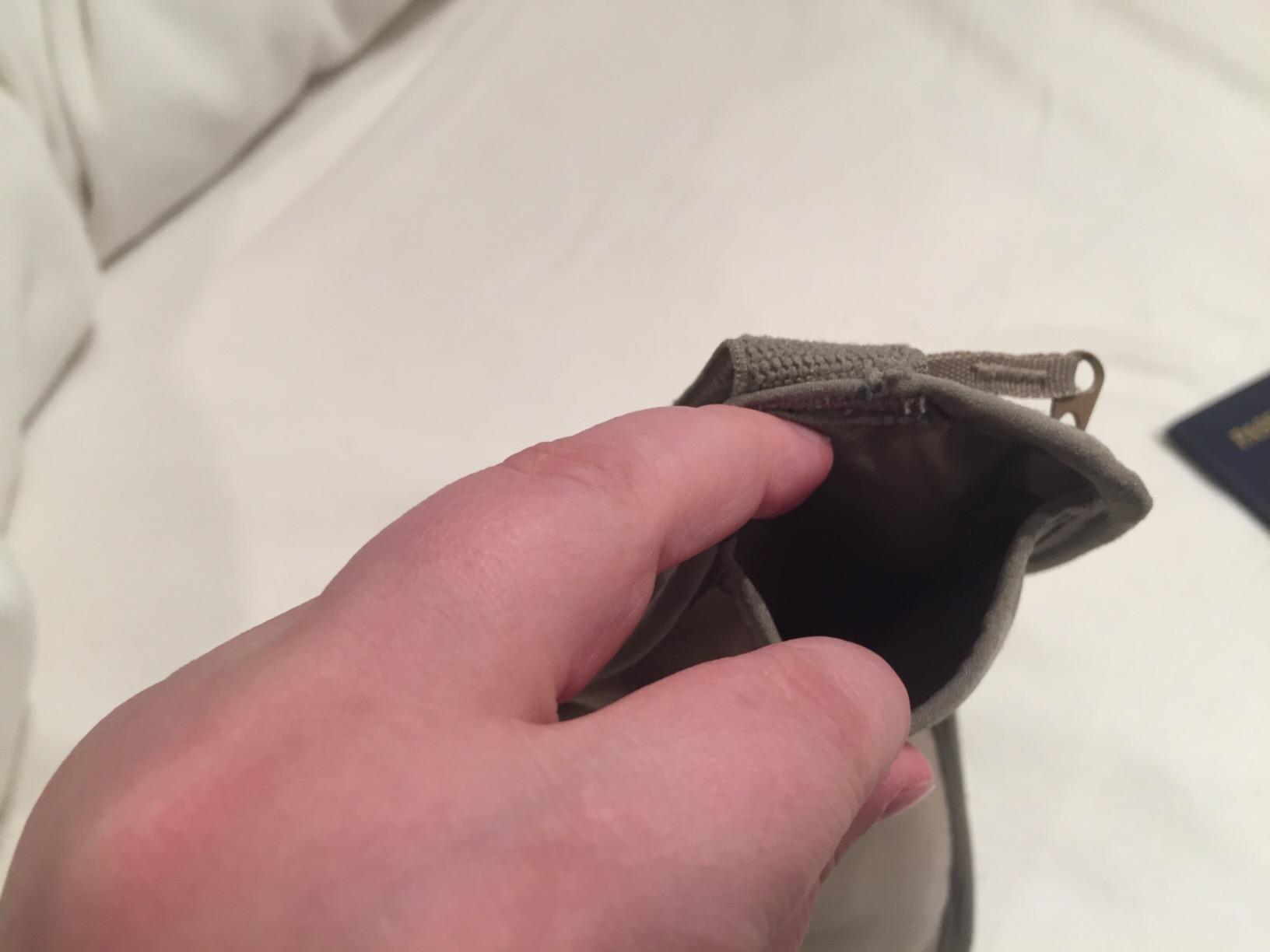 Eagle Creek Undercover Hidden Pocket - Travel Money Belt for Men and Women, Khaki customer photo 2