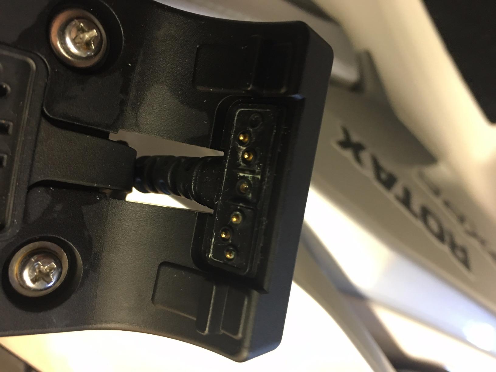 Garmin AMPS Rugged Mount with Audio and Power for Montana 600 Series (010-11654-01) customer photo 2