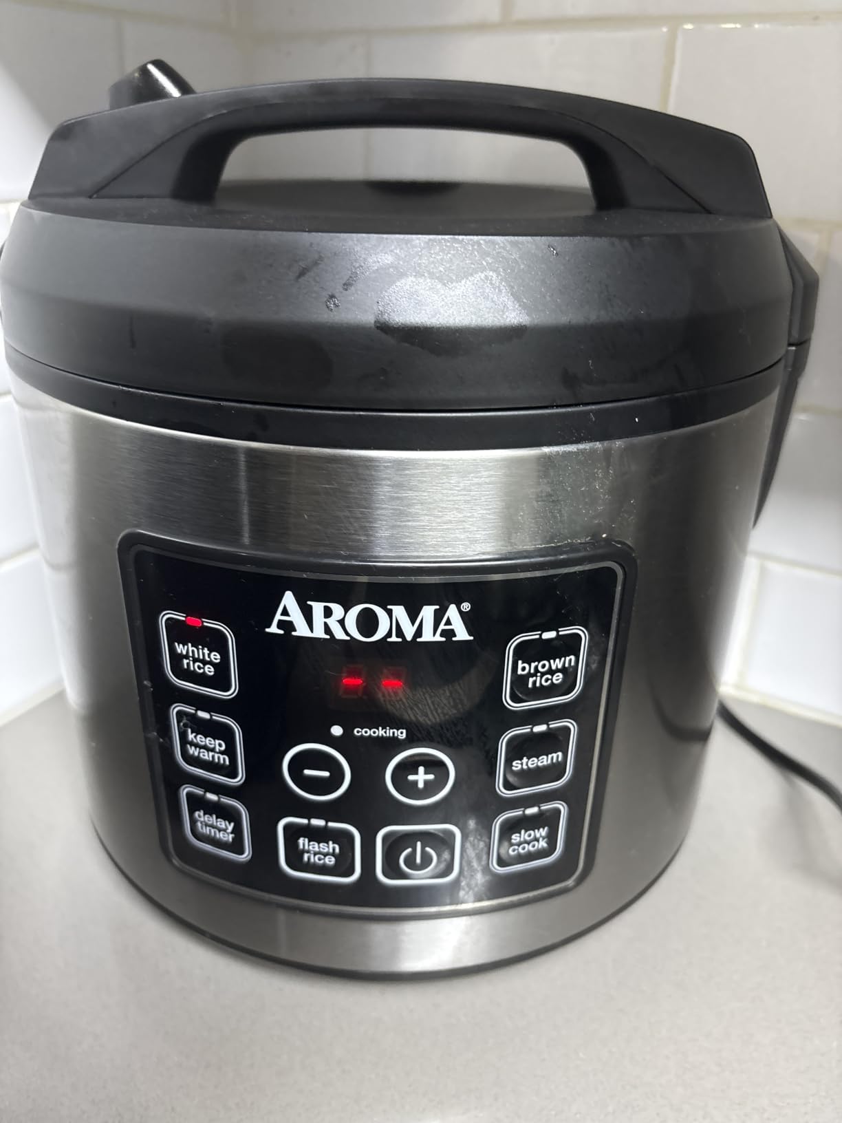 Aroma Housewares 20 Cup Cooked (10 cup uncooked) Digital Rice Cooker, Slow Cooker, Food Steamer, SS Exterior (ARC-150SB), Black customer photo 2