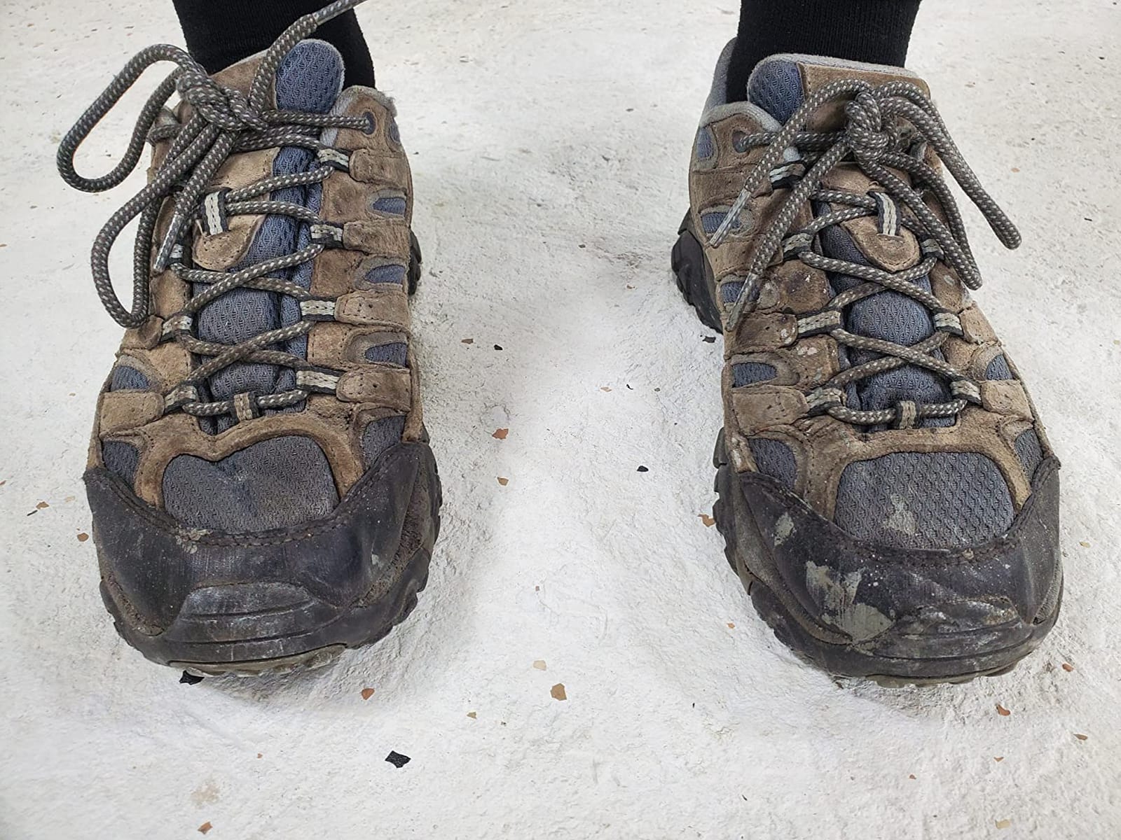 Merrell Women's Moab 2 Vent | Hiking Shoes customer photo 2