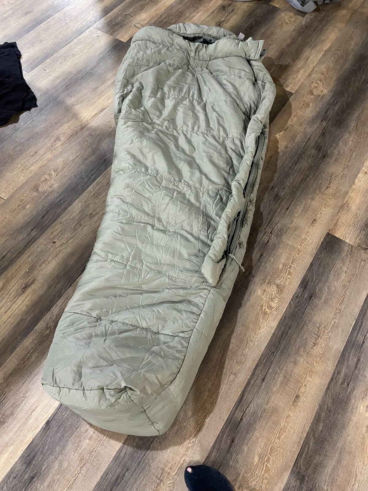 Genuine U.S. Military Goretex 5-Piece Improved Modular Sleeping Bag System customer photo 2