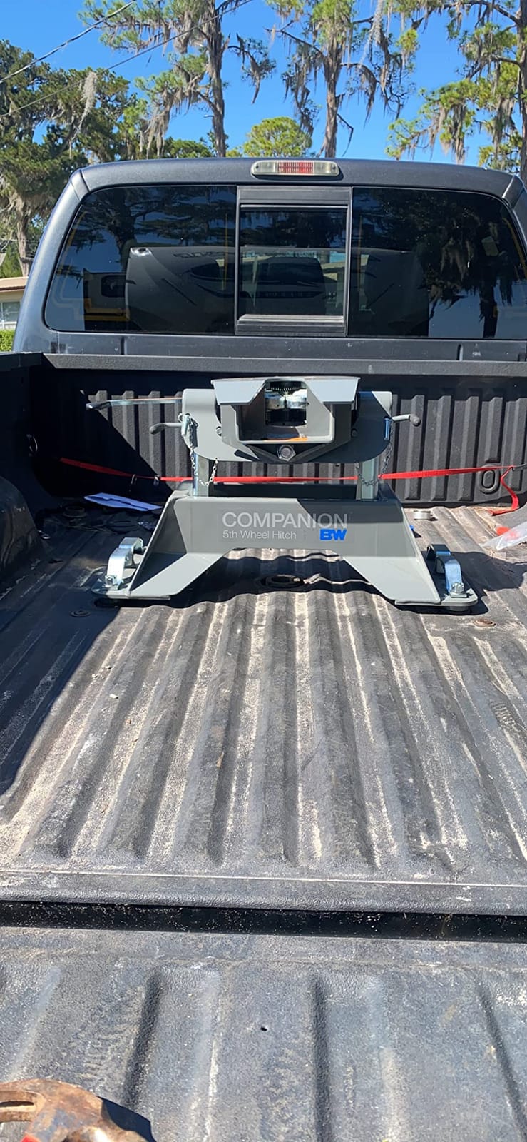 B&W Trailer Hitches 20K Companion OEM Fifth Wheel Hitch - Compatible with Ford OEM Puck System - RVK3300 customer photo 1