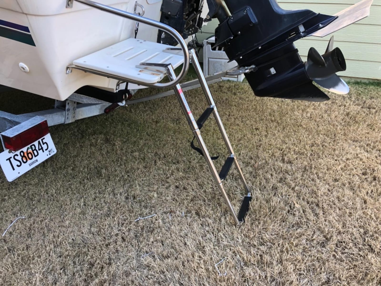 Amarine-Made 3 Step Stainless Steel Telescoping Boat Ladder Swim Step customer photo 2