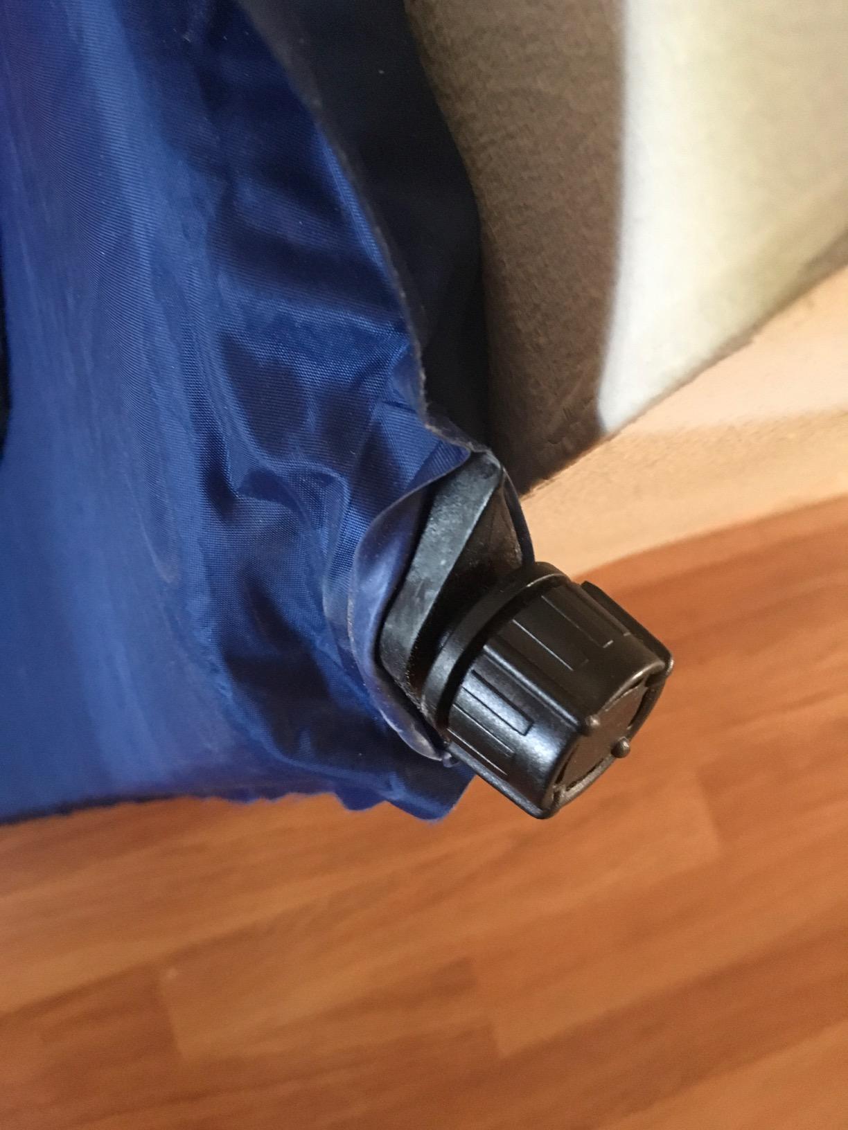 Coleman Self-Inflating Sleeping Pad with Pillow, Lightweight Inflatable Camp Pad with Extra Support & Quick Deflation, No Air Pump Needed customer photo 2