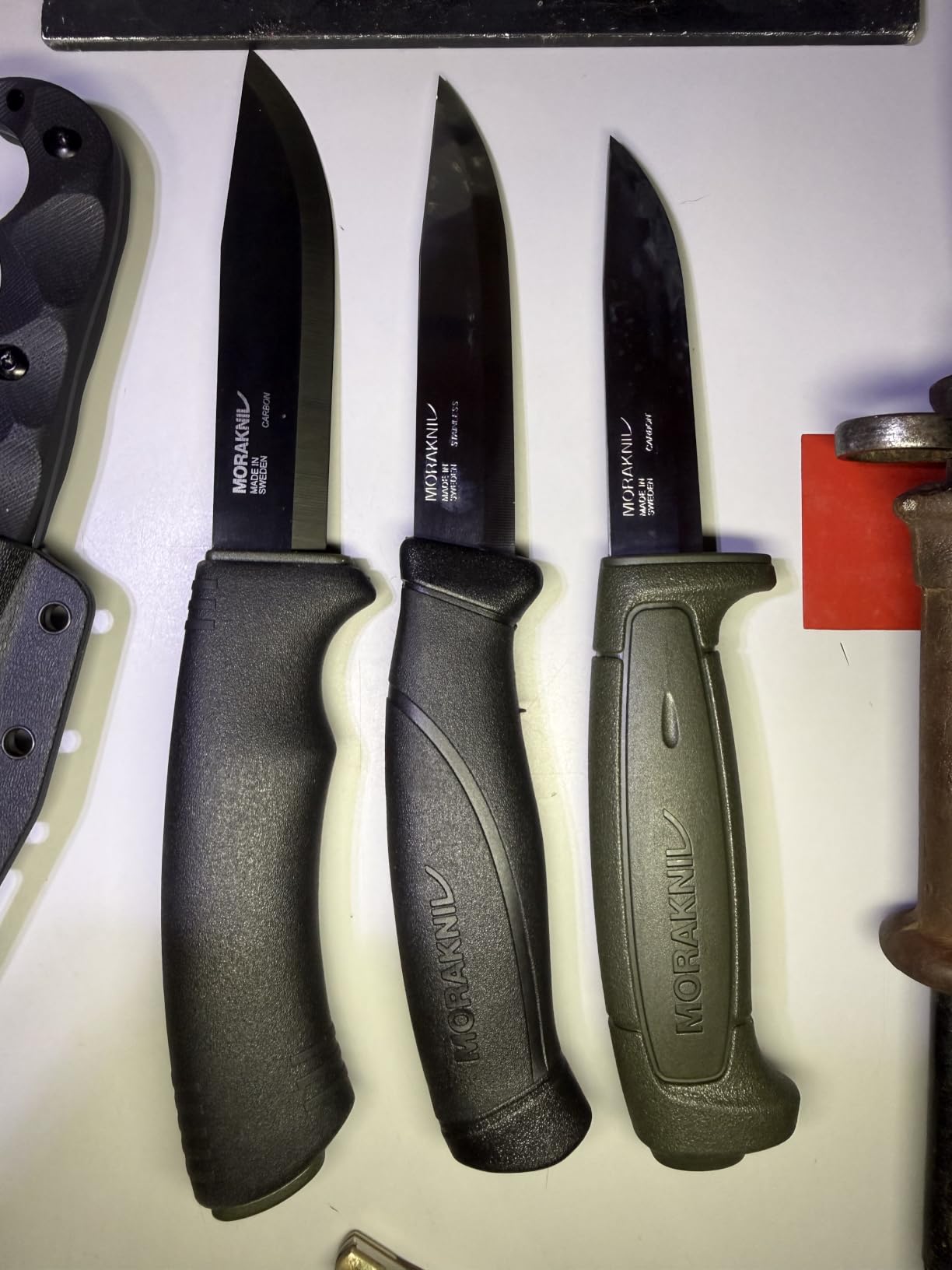 Morakniv Companion Stainless Steel Fixed-Blade Knife with Sheath, 4.1 Inch, Black customer photo 1