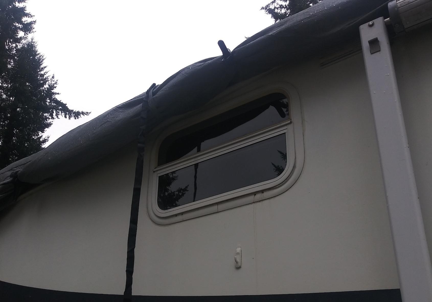 Leader Accessories Windproof 27-30 ft Travel Trailer RV Cover Extra Thick | Heavy-duty 7-ply Camper Cover, Snowproof, Ripstop All Weather Protection, With 4 Tire Covers, Windproof Straps customer photo 2