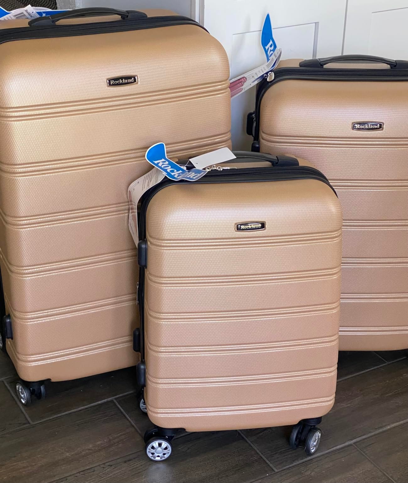 Rockland Melbourne Hardside 3 Piece Expandable Spinner Wheel Luggage Set, (20
