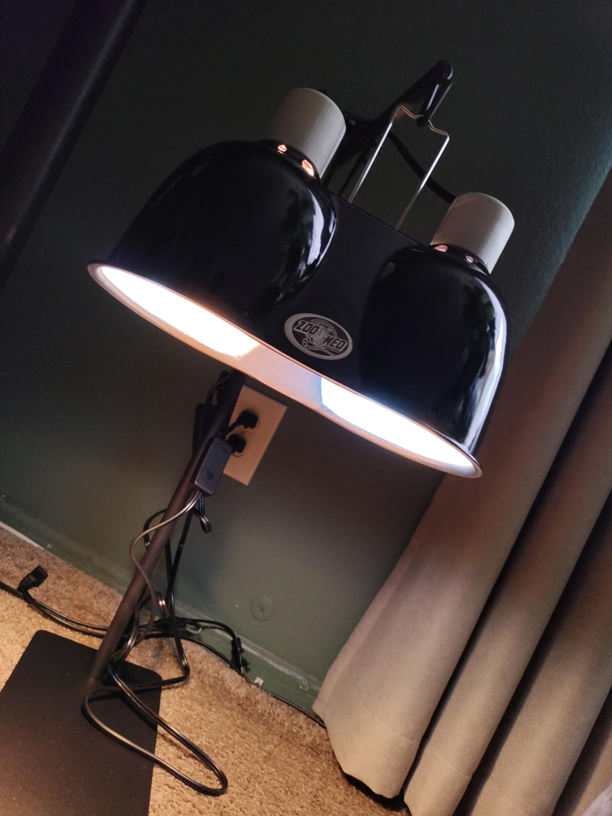 Desert UVB & Heat Lighting Dual Kit customer photo 2