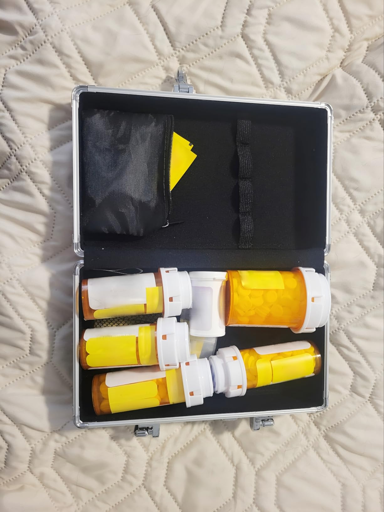 Vaultz Locking Medicine Case, Combination Lock Portable Storage Briefcase | Organizes medications, cash and valuables in one place, carrying handle for portability, compact 8.38x5.75x2.75 in size customer photo 1