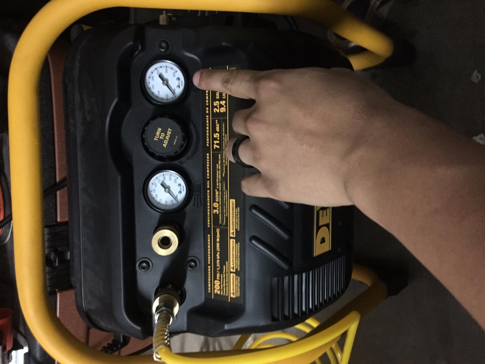 DEWALT Air Compressor for Trim, 200-PSI Max, Quiet Operation (DWFP55130) customer photo 1