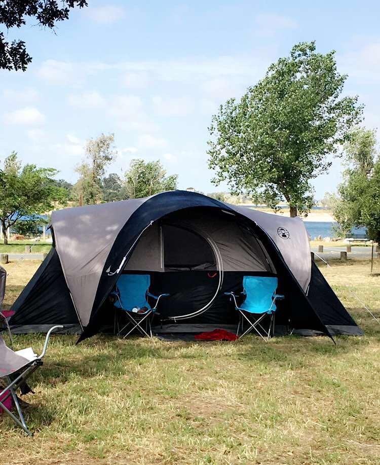 Coleman Montana Camping Tent, 6/8 Person Family Tent with Included Rainfly, Carry Bag, and Spacious Interior, Fits Multiple Queen Airbeds and Sets Up in 15 Minutes customer photo 1