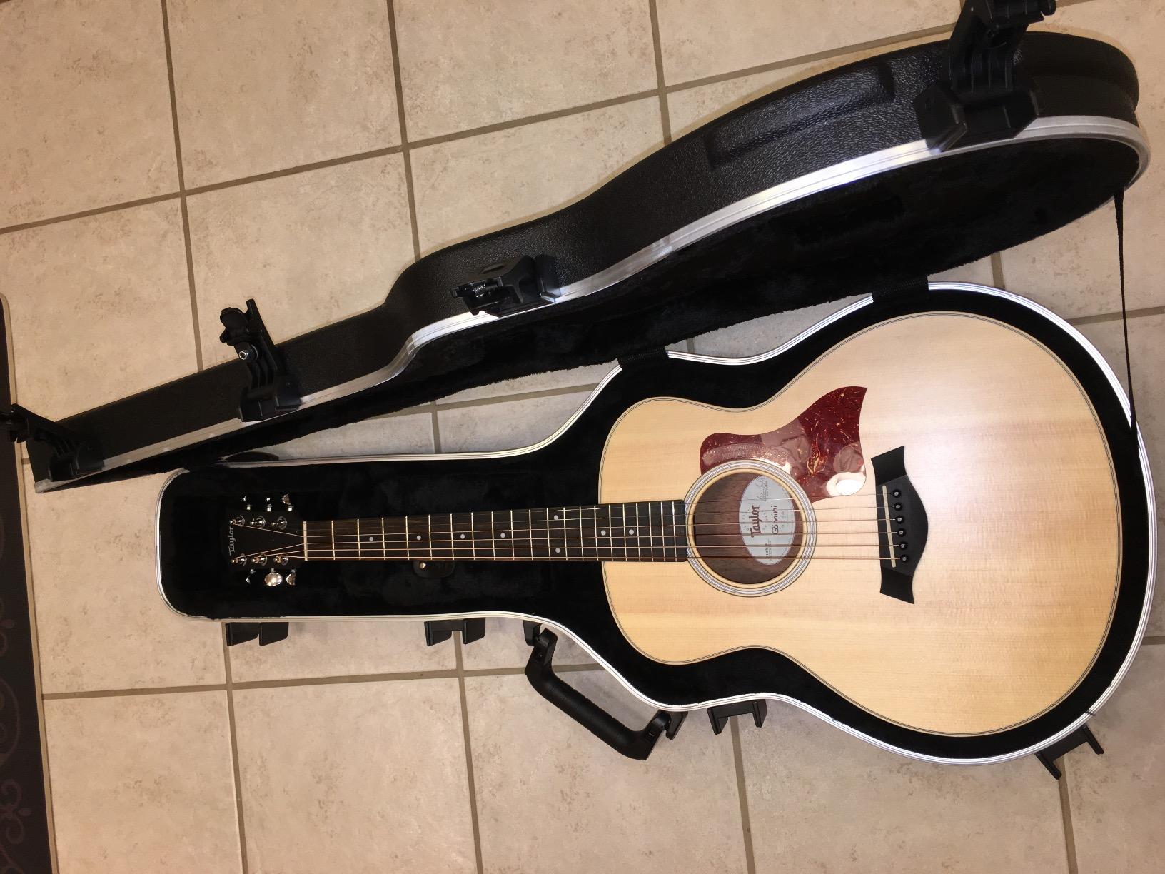 SKB Taylor GS Mini Acoustic Guitar Hard Case, Black - TSA Locks, Indestructible Handle, Plush Interior for Ultimate Protection - Heavy Duty, Durable Construction customer photo 1
