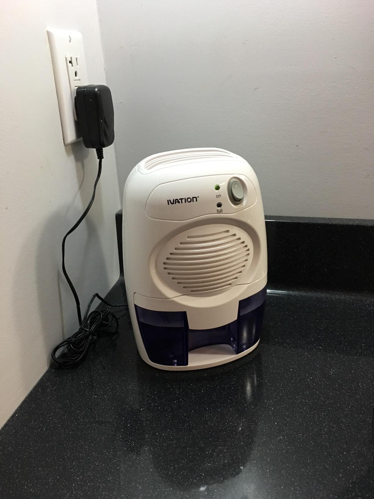 Ivation IVADM10 Powerful Small-Size Thermo-Electric Dehumidifier - for Smaller Room, Cupboard, Basement, Attic, Stored Boat, RV, Antique Car,White customer photo 2