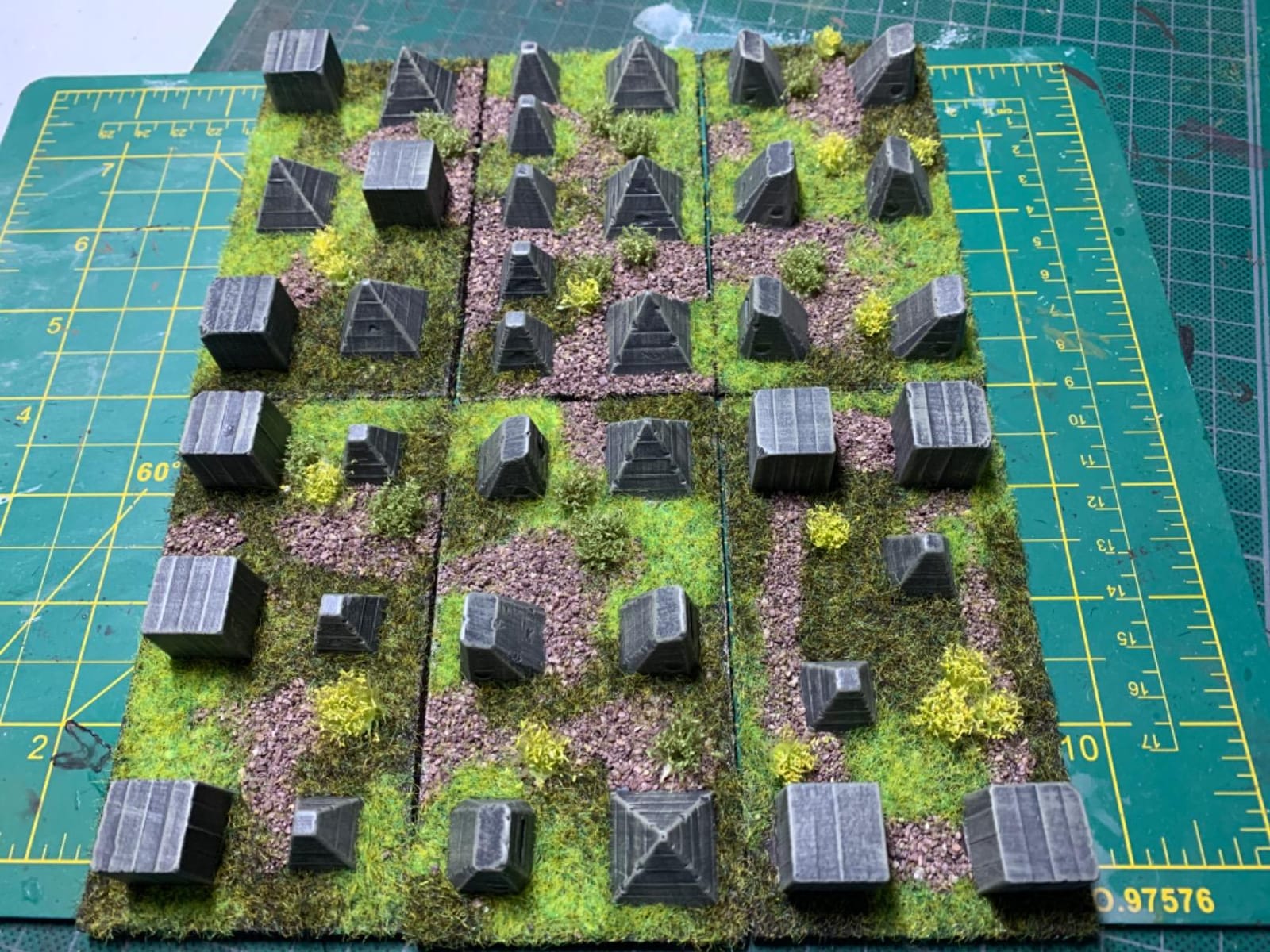 Warlord Bolt Action Anti-Tank Obstacles 1:56 WWII Military Wargaming Diorama Plastic Model Kit customer photo 1