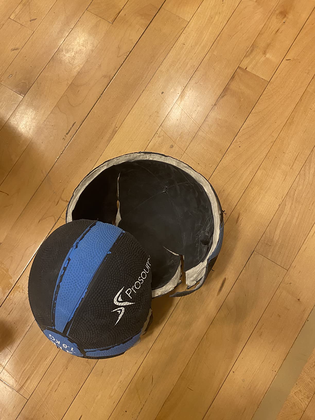 ProsourceFit Weighted Medicine Ball for Full Body Workouts customer photo 1