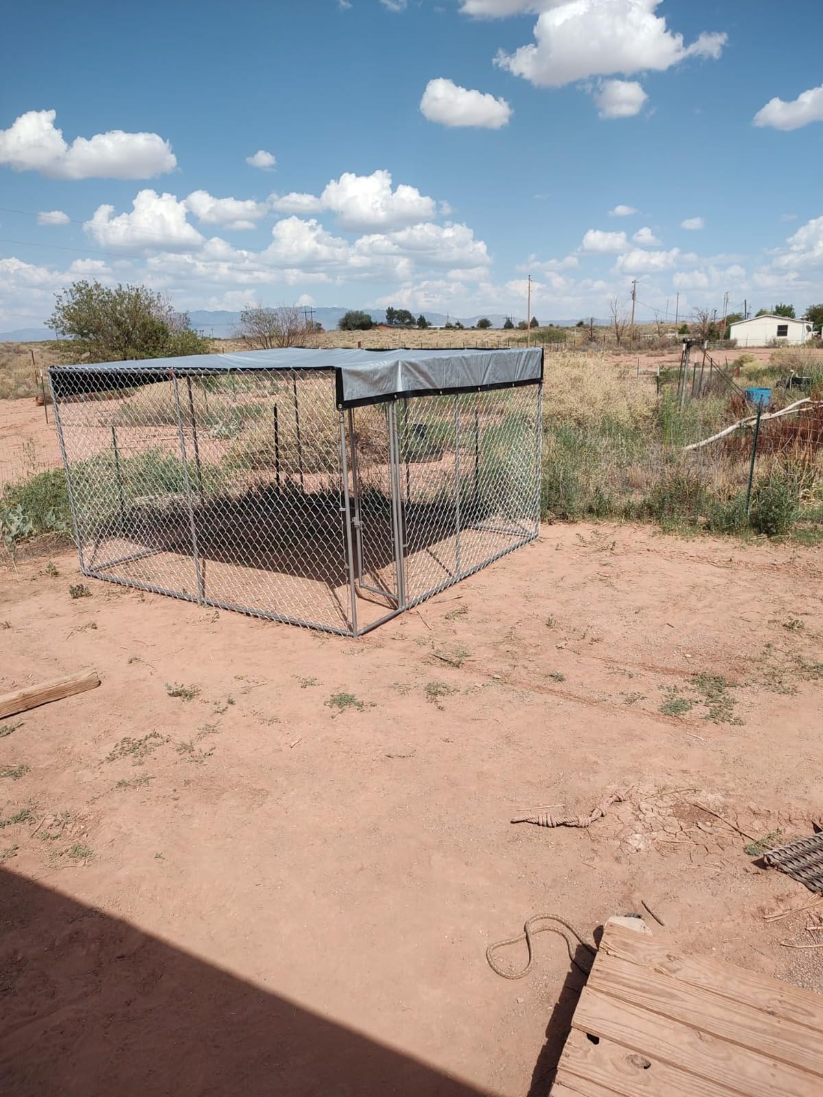 Lucky Dog 10' x 10' x 6' Heavy Duty Outdoor Welded Galvanized Steel Chain Link Dog Kennel Enclosure with 2 Configurations and Latching Door, Silver | Builds as 10 x 10 Ft or 5 x 15 Ft, 12 Gauge Mesh, Welded Steel Frame, Double Powder Coated, 1.5 In Raised Legs customer photo 1