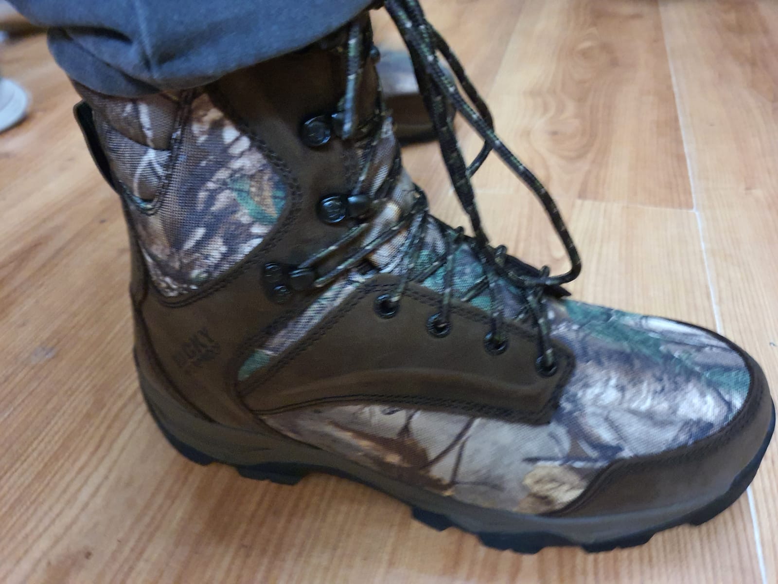 ROCKY Retraction Waterproof 800G Insulated Outdoor Boot customer photo 1
