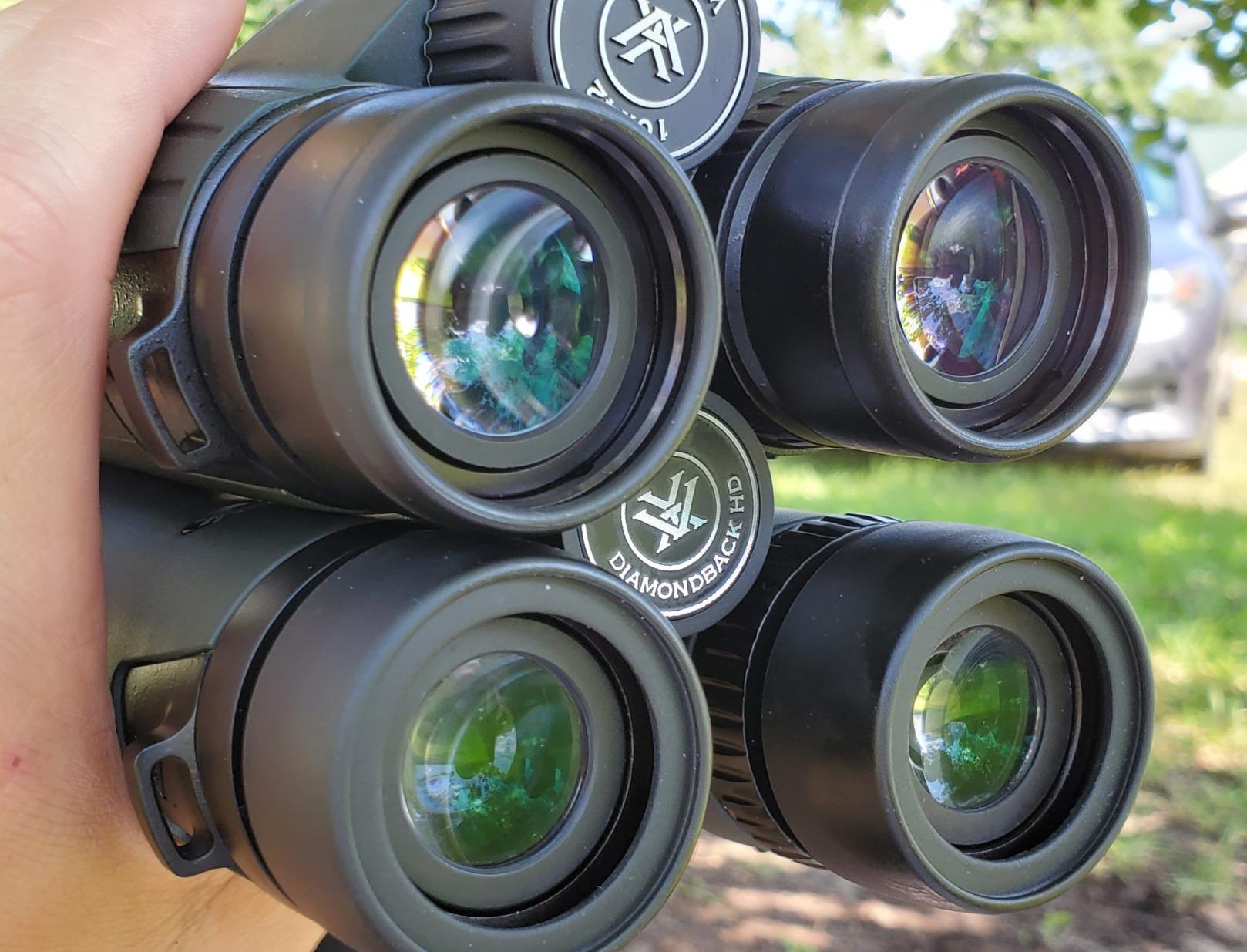 Vortex Viper HD Roof Prism Binoculars 10x42 - HD Optics, XR Lens Coatings, Tripod Adaptable, Locking Diopter, Included GlassPak customer photo 2