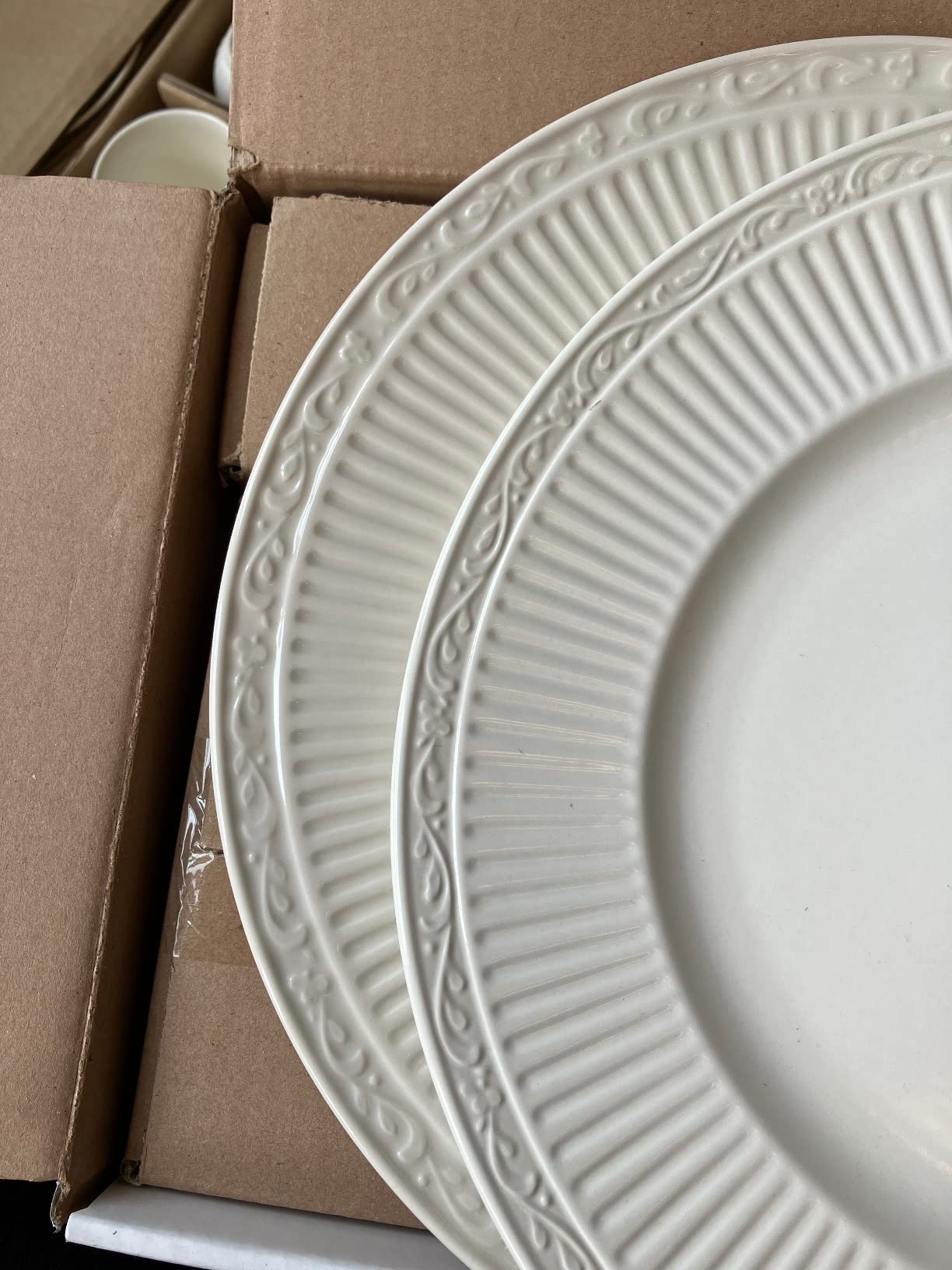 Mikasa Italian Countryside 16-Piece Dinnerware Set, Service for 4 customer photo 1