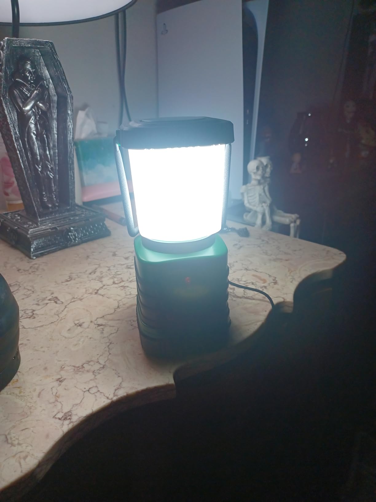 Lepro 1000LM LED Camping Lantern Rechargeable, 4400mAh Green Tent Light with 4 Light Modes, Waterproof Lantern Flashlight for Hurricane Emergency, Camping Essentials, USB Cable Included customer photo 1
