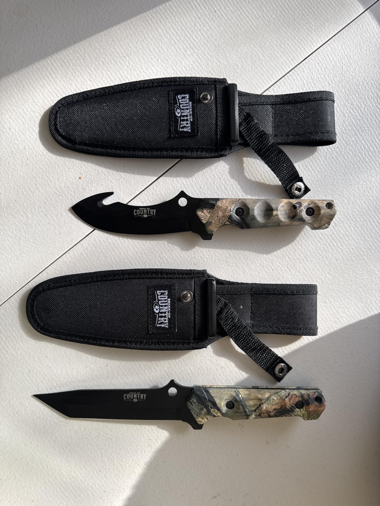Mossy Oak Fixed Blade Hunting Knife Set - 2 Piece, Sheath Included | Full Tang Handle Straight Edge and Gut Hook Blades Game Processing Knife customer photo 1