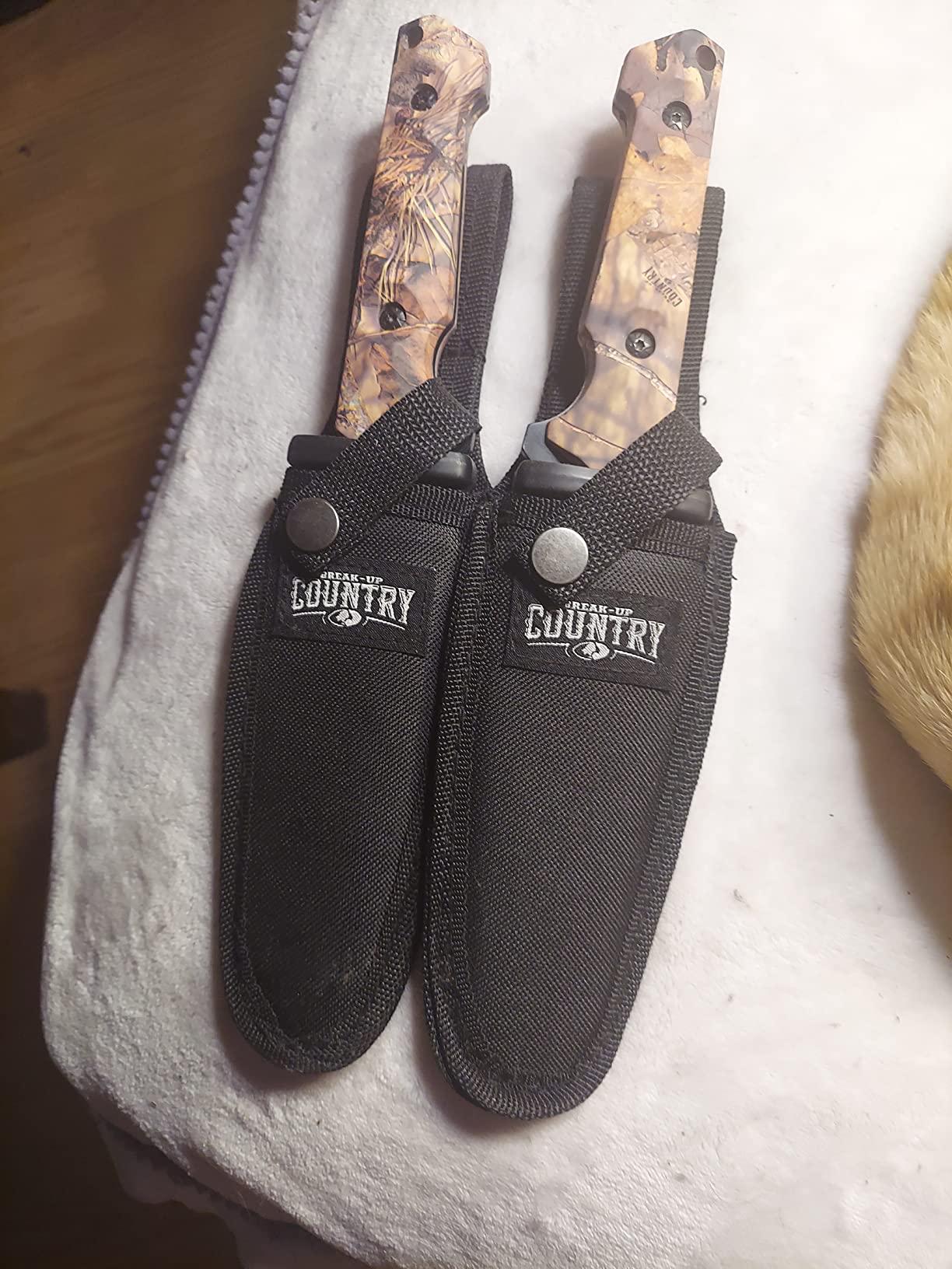Mossy Oak Fixed Blade Hunting Knife Set - 2 Piece, Sheath Included | Full Tang Handle Straight Edge and Gut Hook Blades Game Processing Knife customer photo 2