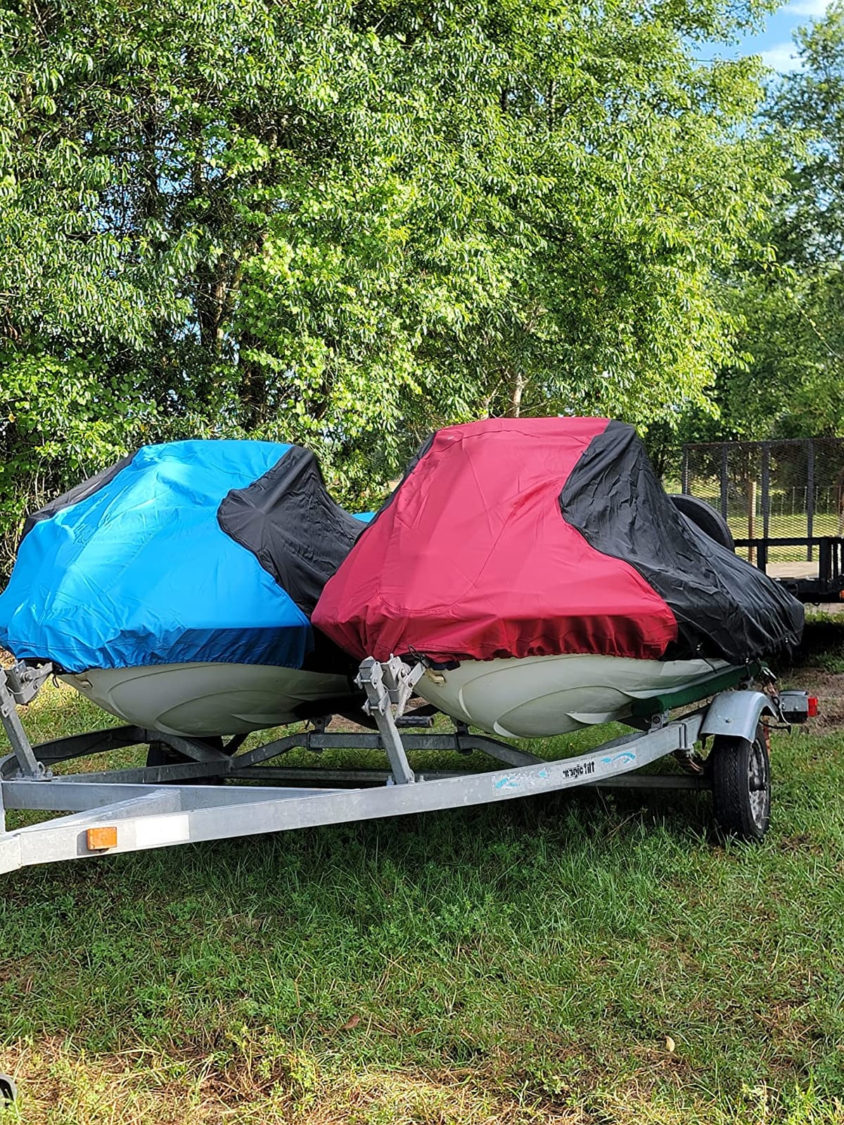 Trailerable Stand-up Jet Ski Cover, Waterproof Marine Grade 600D Heavy Duty Polyester PWC Cover Burgundy/Black Color customer photo 1
