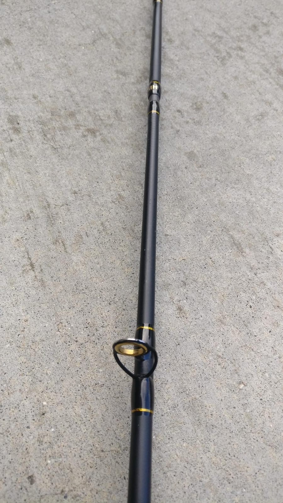 E Series - Camo Legend 2-Piece 7-Feet Casting Rod 24 Ton Carbon Fiber Baitcasting with 2 Tips - Medium and Medium Heavy Portable Bass Fishing Rod Baitcaster customer photo 1