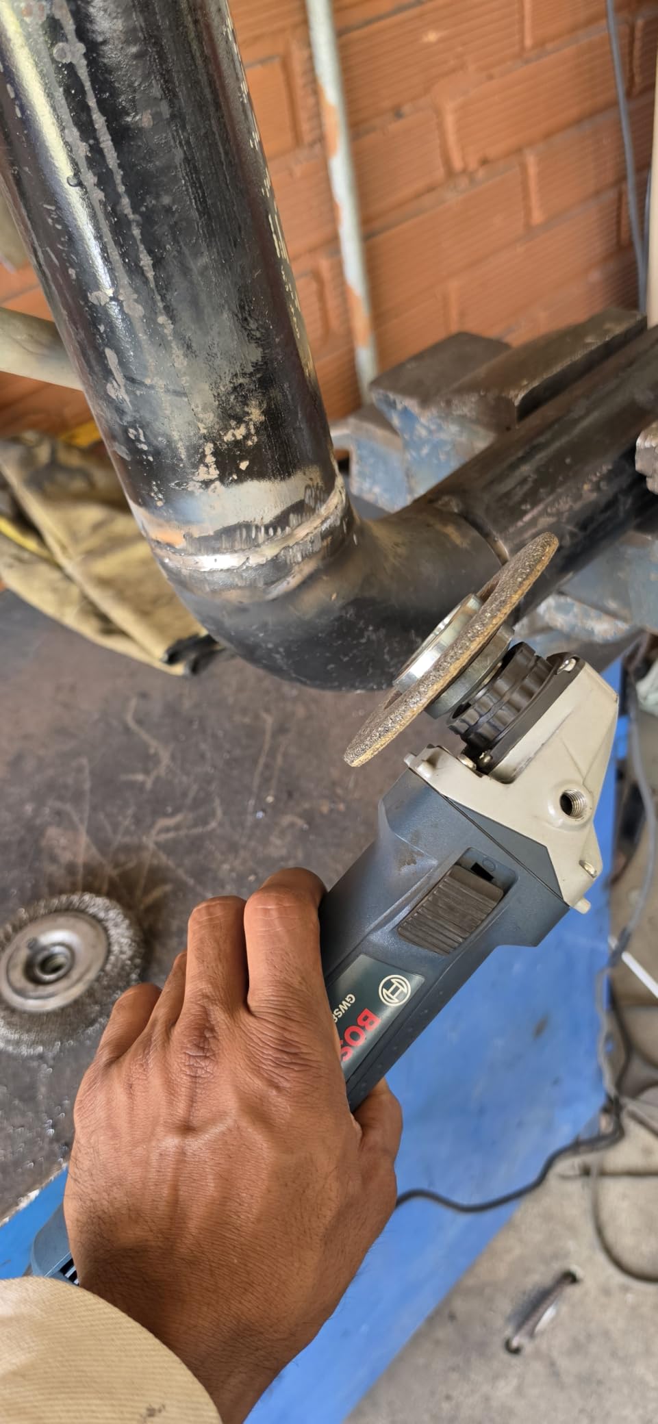 Bosch GWS8-45 4-1/2 In. Angle Grinder customer photo 1