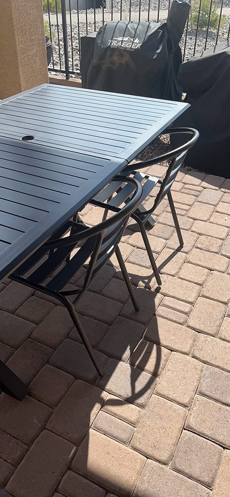 Flash Furniture Aluminum Slat Back Stacking Outdoor Restaurant Chairs, Set of 4, Black customer photo 1