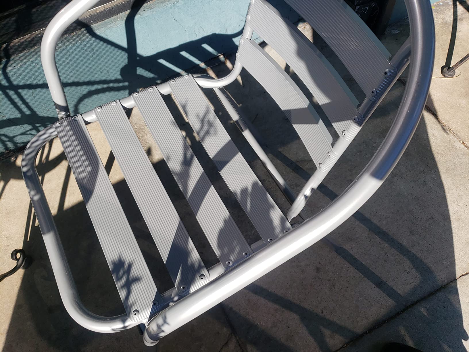 Flash Furniture Aluminum Slat Back Stacking Outdoor Restaurant Chairs, Set of 4, Black customer photo 2