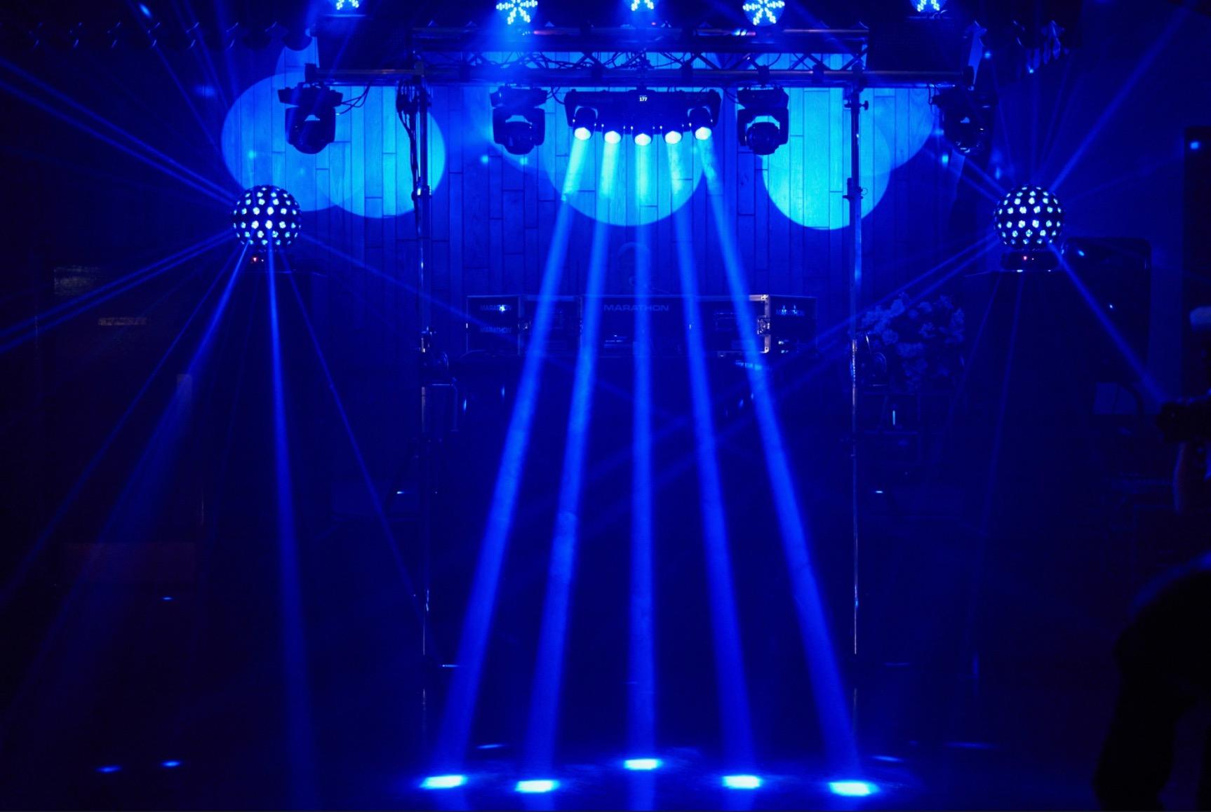 CHAUVET DJ - Hurricane Haze 4D Low Profile Hazer | Adjustable Scoop Direction Control | Wired Timer Remote & Built In Dmx Operation | High Output Low Noise Fan customer photo 1