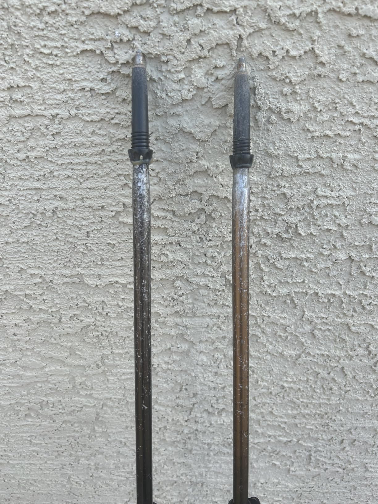 Cascade Mountain Tech Lightweight Aircraft-Grade Aluminum Trekking Poles with Extended Down Grip Plus Tip Kit customer photo 2