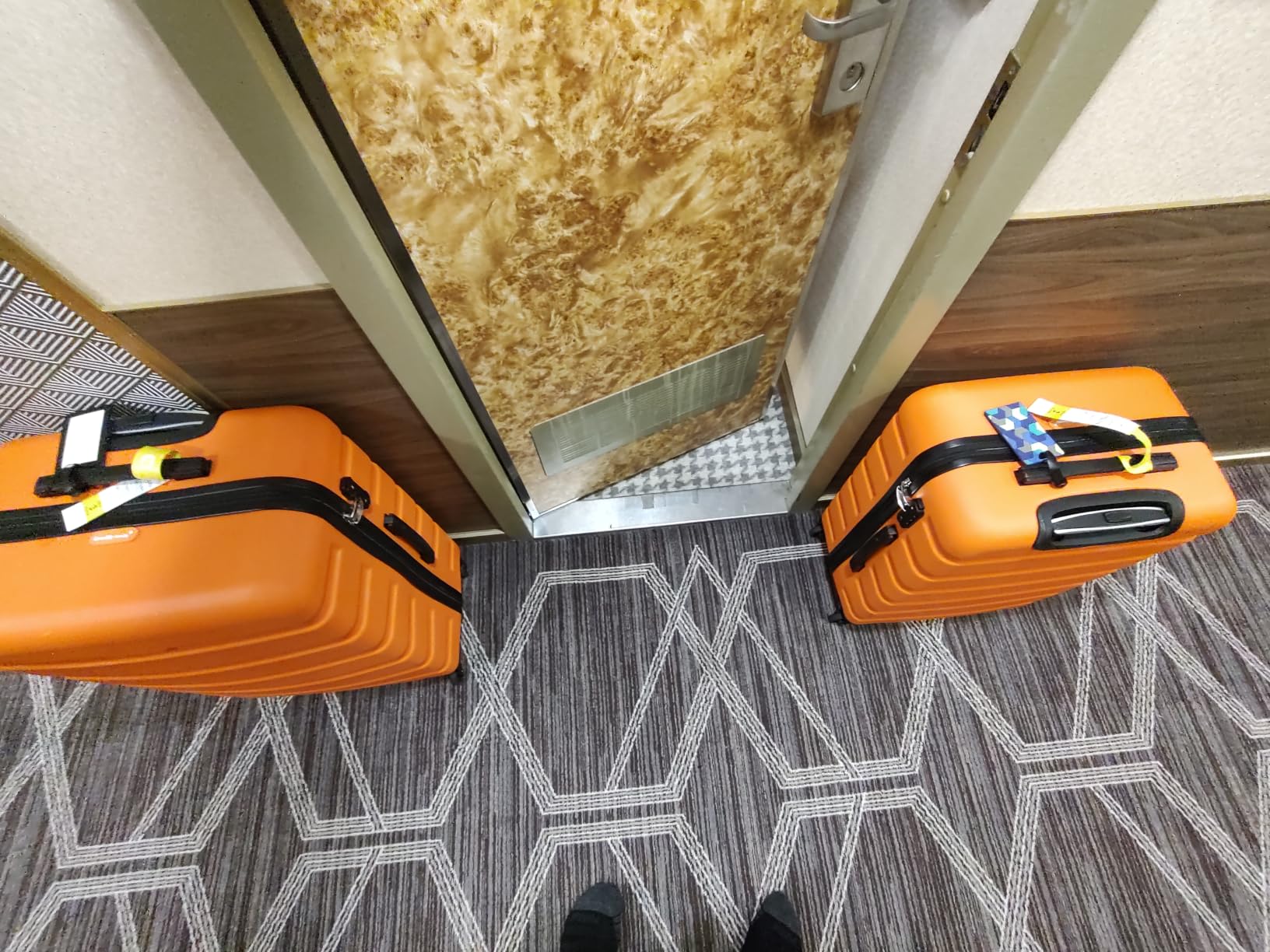 Coolife Luggage Set, Lightweight Durable Hardshell, 4 piece, Orange customer photo 1