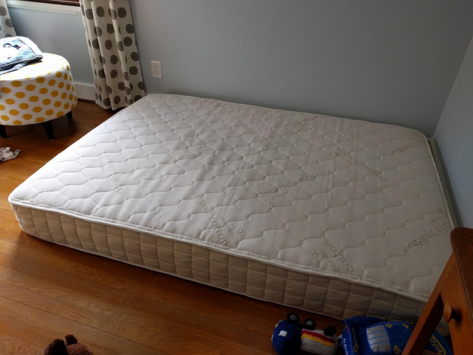 Naturepedic Verse Organic Kids Mattress - Queen Firm Mattress with Encased Coil Layers - Quilted and Waterproof Sides - Universal Comfort Mattress for Trundle Bed and Bunk Bed customer photo 1