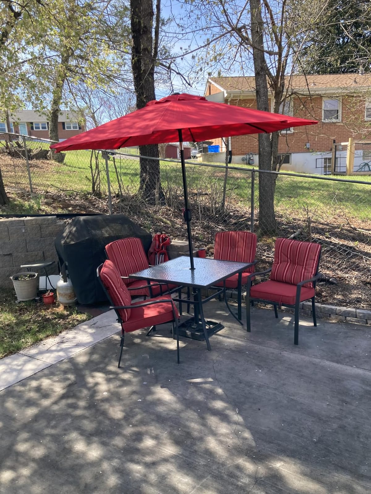 Sunnyglade 9' Patio Umbrella Outdoor Table Umbrella with 8 Ribs | 9 FT Patio Umbrella with Waterproof Polyester Canopy, Aluminum Pole, Push-Button Tilt & Crank for Outdoor Patio Tables, Pool customer photo 2