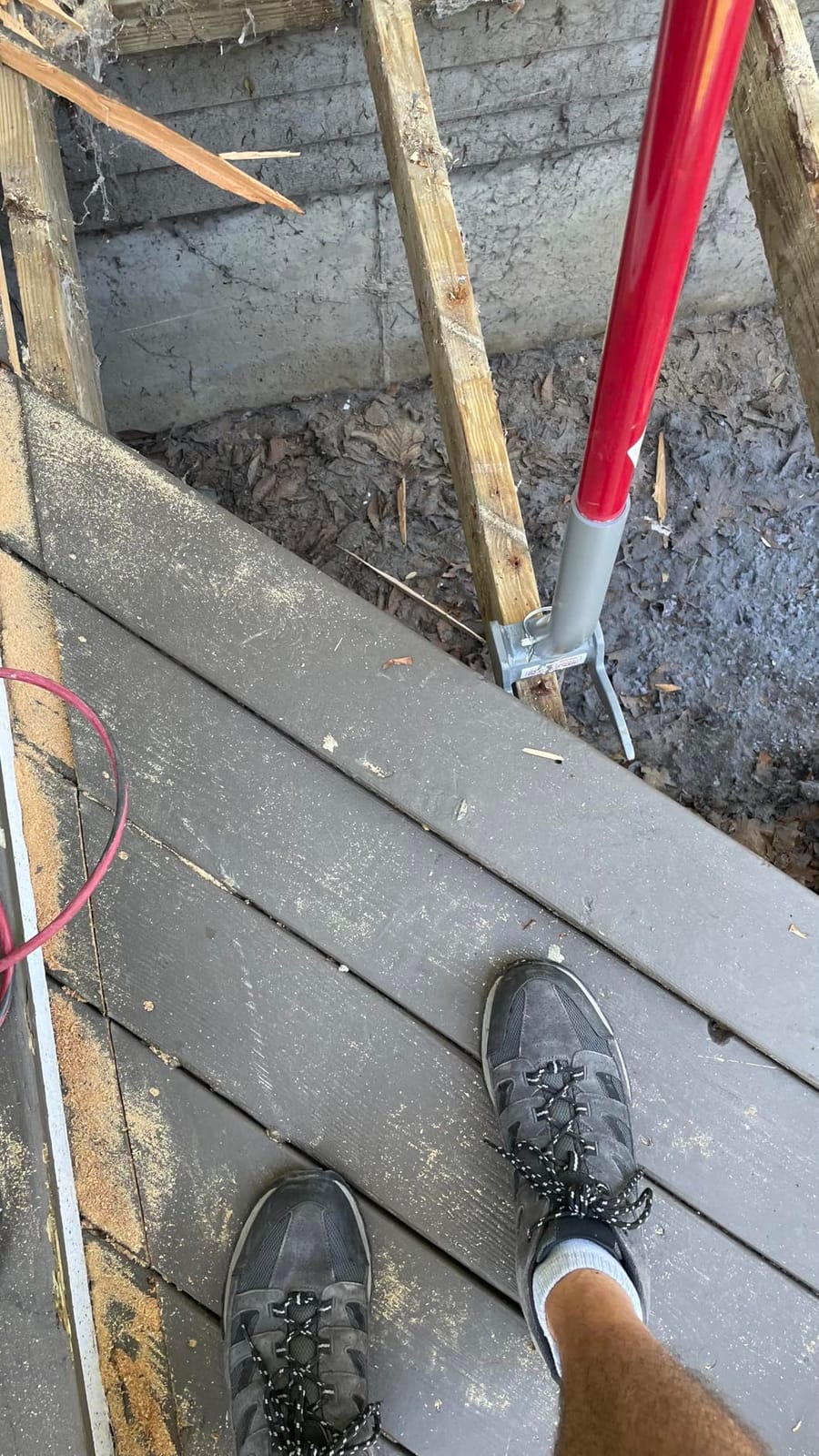 The Original Deck Wrecker Deck Board Removal Tool. Heavy-Duty Professional-Grade Pry Bar Engineered for Power & Efficiency. Trusted by Professionals for Their Toughest Jobs customer photo 1