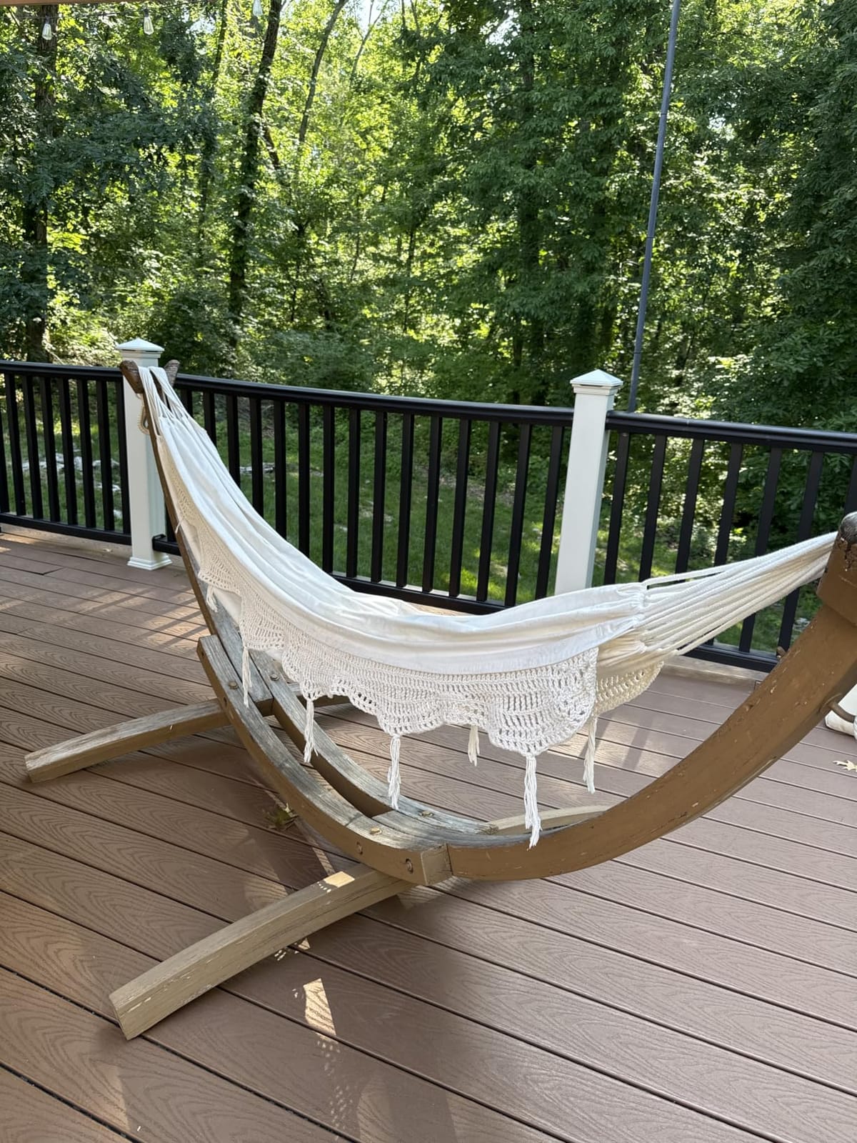 Vivere Double Cotton Hammock with Solid Pine Arc Stand - 450 lb Capacity, Durable FSC Wood Frame, Includes Hardware & User Guide - 450 lb Weight Capacity customer photo 1