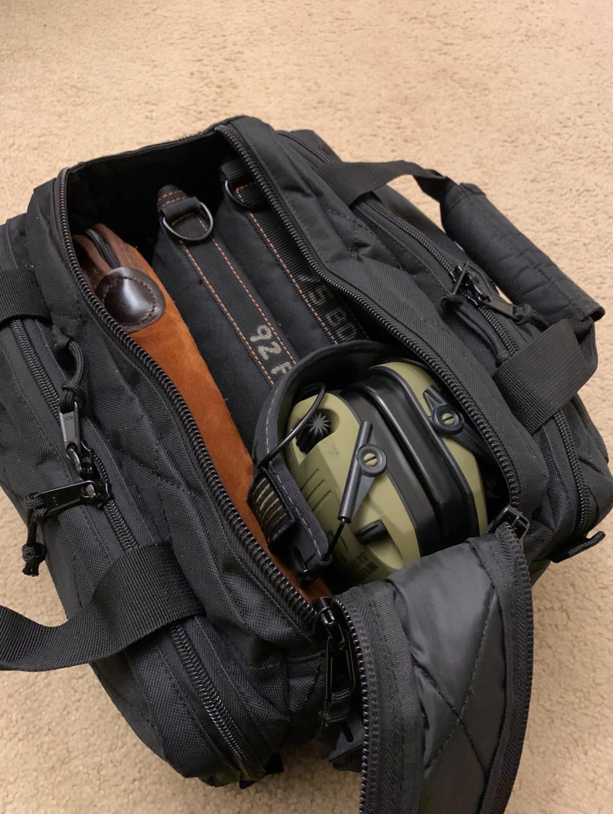 Orca Tactical Gun Range Bag for Shooting - 3+ Compact Pistol Revolver Range Bag for Handguns and Ammo - Self Standing Gun Bag - Handguns Bag with Durable Double Stitching Lockable YKK Zippers customer photo 1