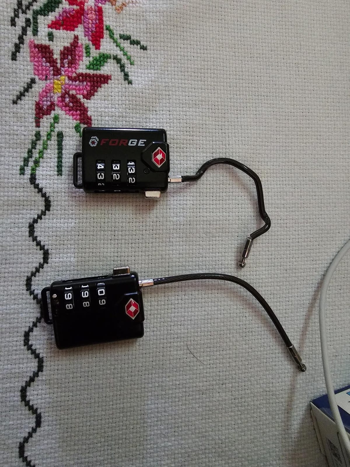 TSA Approved Cable Luggage Locks, Re-settable Combination with Alloy Body customer photo 2