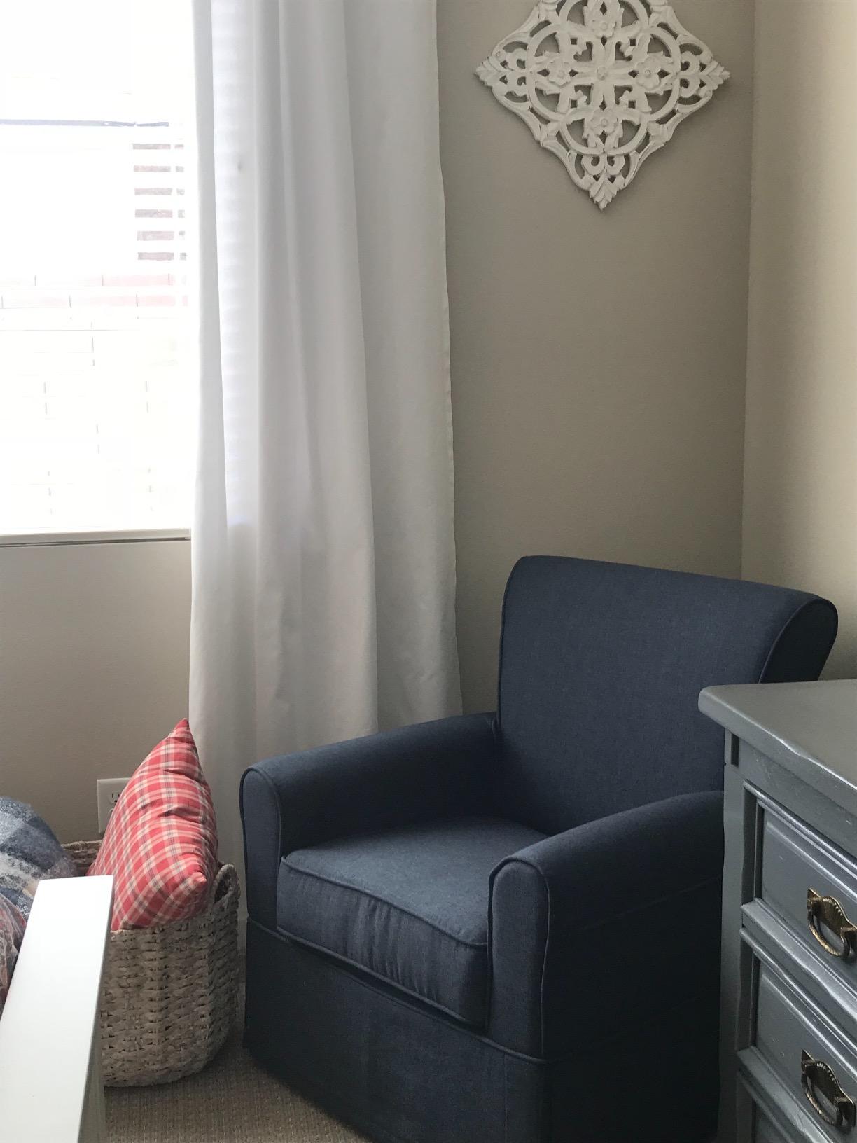 Delta Children Upholstered Glider Swivel Rocker Chair, Charcoal customer photo 1