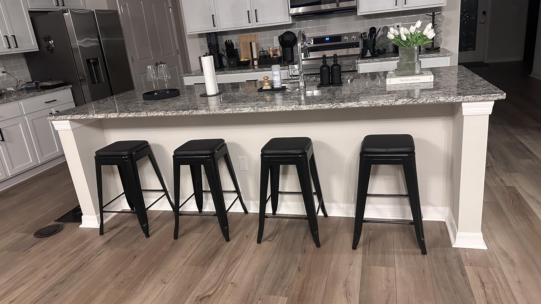 FDW Metal Bar Stools Set of 4 Counter Height Bar Stools 24 Inches Industrial Bar Chairs Patio Stool Stackable Backless Stool Indoor Outdoor Metal Kitchen Stools Bar Chairs (Black, 24