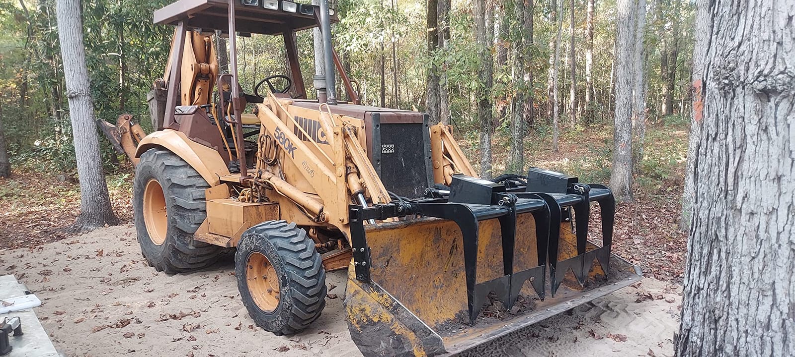 Titan Attachments Bolt-on Bucket Grapple Attachment customer photo 2