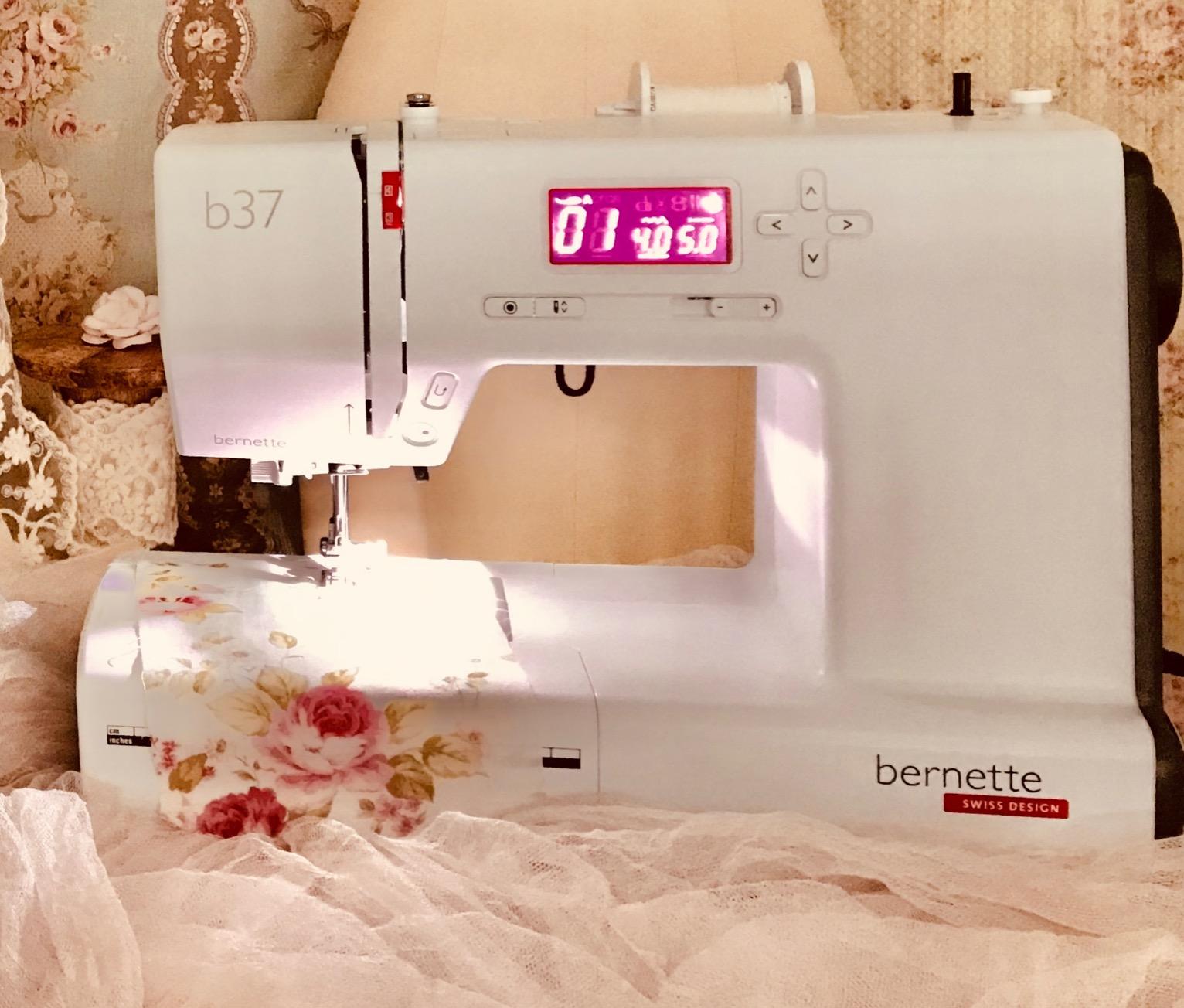 Bernette B37 Computerized Sewing Machine with LCD Display | Advanced Sewing & Quilting | 50 Stitches, One-Step Buttonhole, Automatic Needle Threader, Free Arm, LED Light customer photo 2