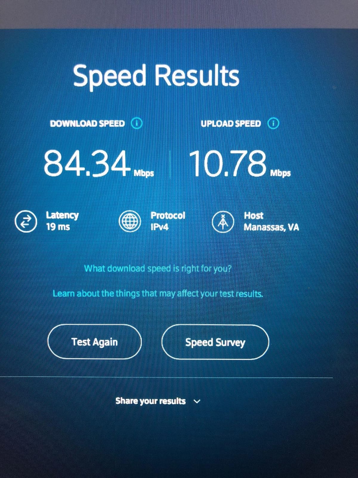 Motorola MB8600 DOCSIS 3.1 Gigabit Cable Modem - Approved for Comcast Xfinity, Cox, and Charter Spectrum | for Cable Plans Up to 1000 Mbps | 1 Gbps Ethernet Port customer photo 2