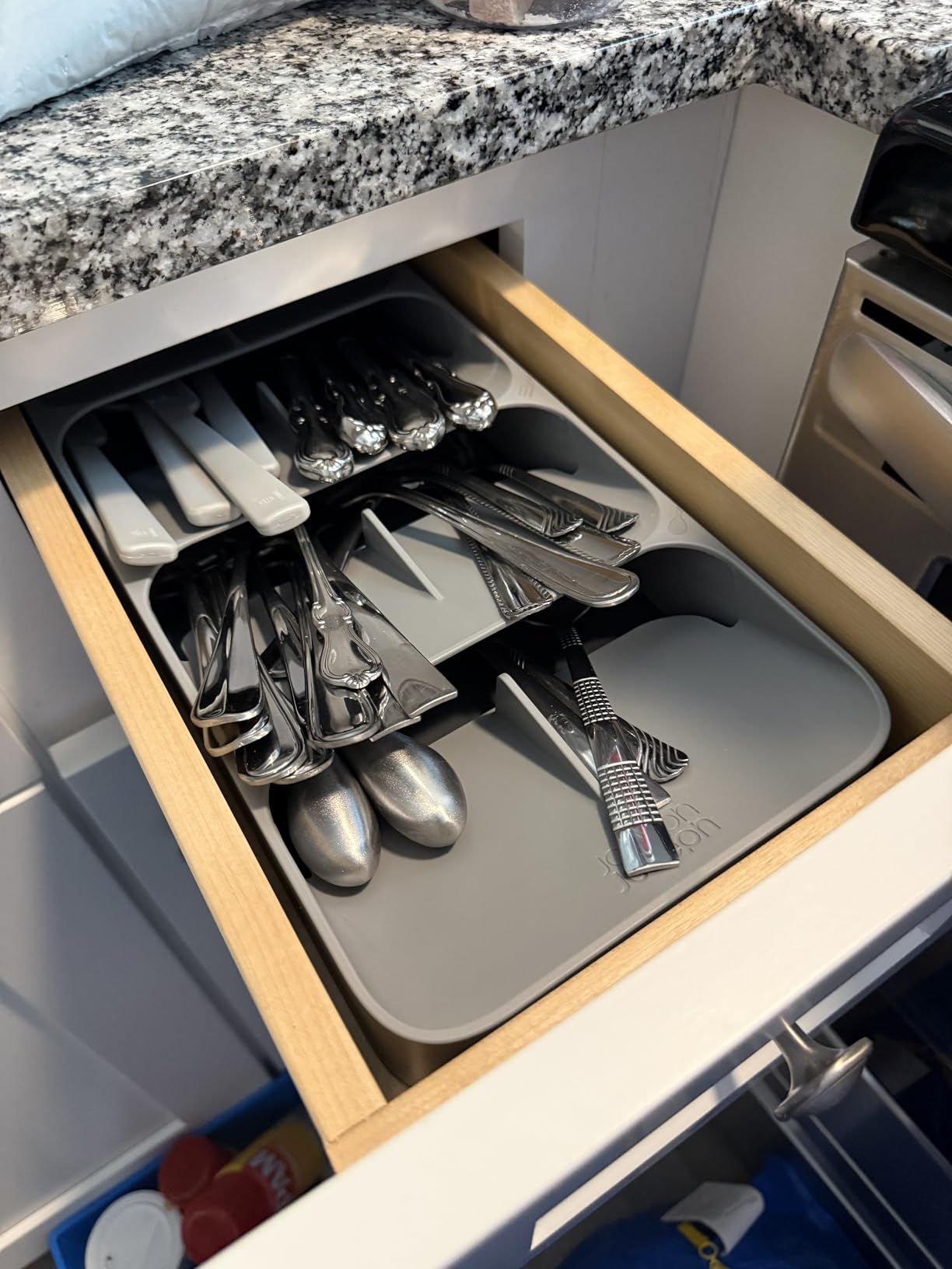 Joseph Joseph DrawerStore Compact Utensil Organizer For Kitchen Drawer Silverware, Flatware Tray, Small, Grey customer photo 2