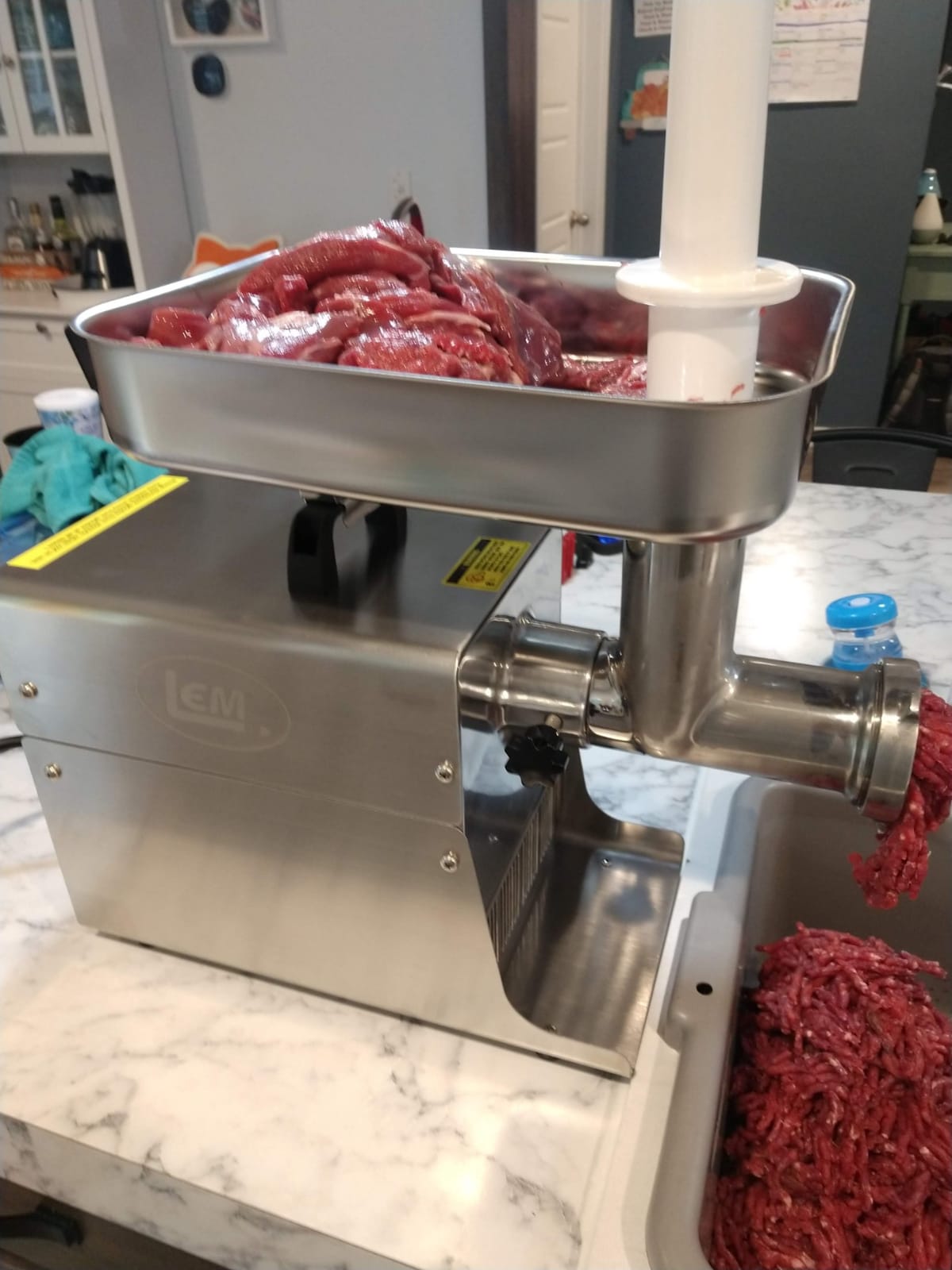 LEM Products BigBite #12 Meat Grinder, Electric Meat Grinder | Kitchen Appliance for Home Use, Heavy-Duty Food Processor for Grinding and Sausage Stuffing, 0.75 HP, Stainless Steel customer photo 1