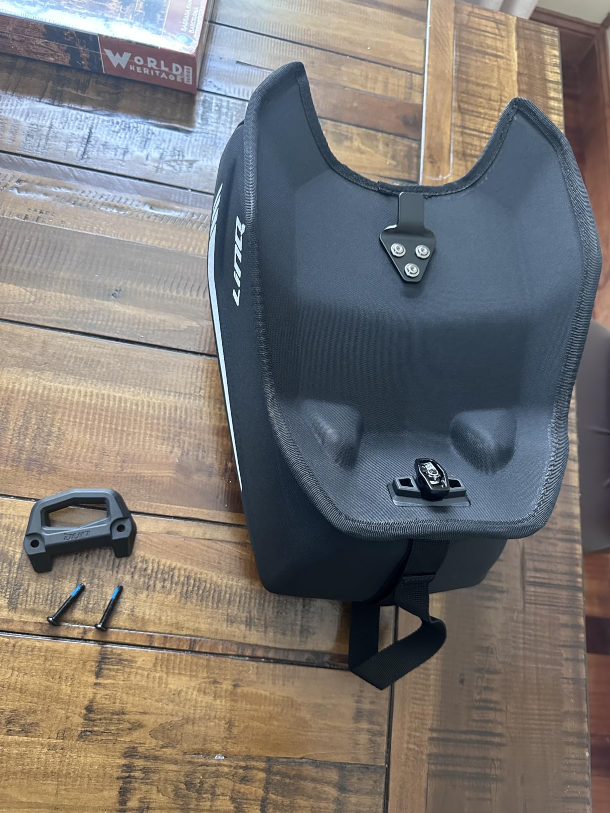 Ski-Doo New OEM LinQ 2.9 US Gal (11 L) Trail Seat Bag, 860201275 customer photo 2