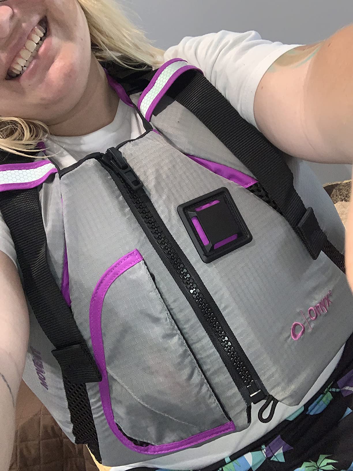 Onyx U.S. Coast Guard and Transport Canada Approved MoveVent Dynamic Paddle Vest for Adults for Kayaking, Canoeing, Stand Up Paddleboarding customer photo 2